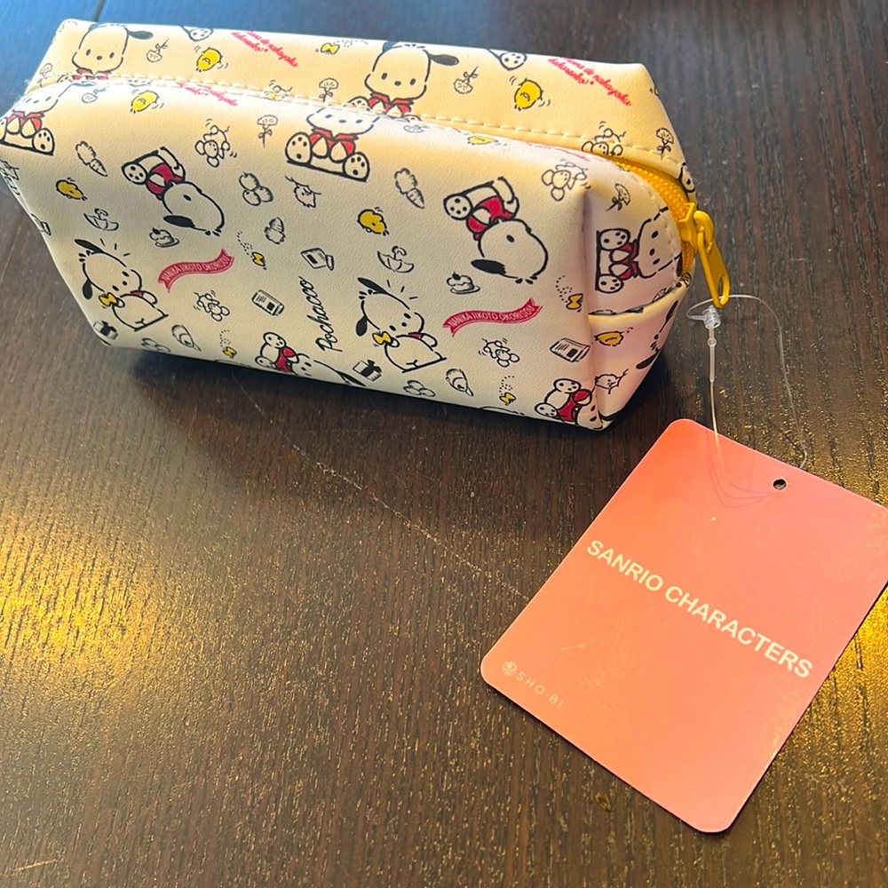 Sanrio pochacco small bag